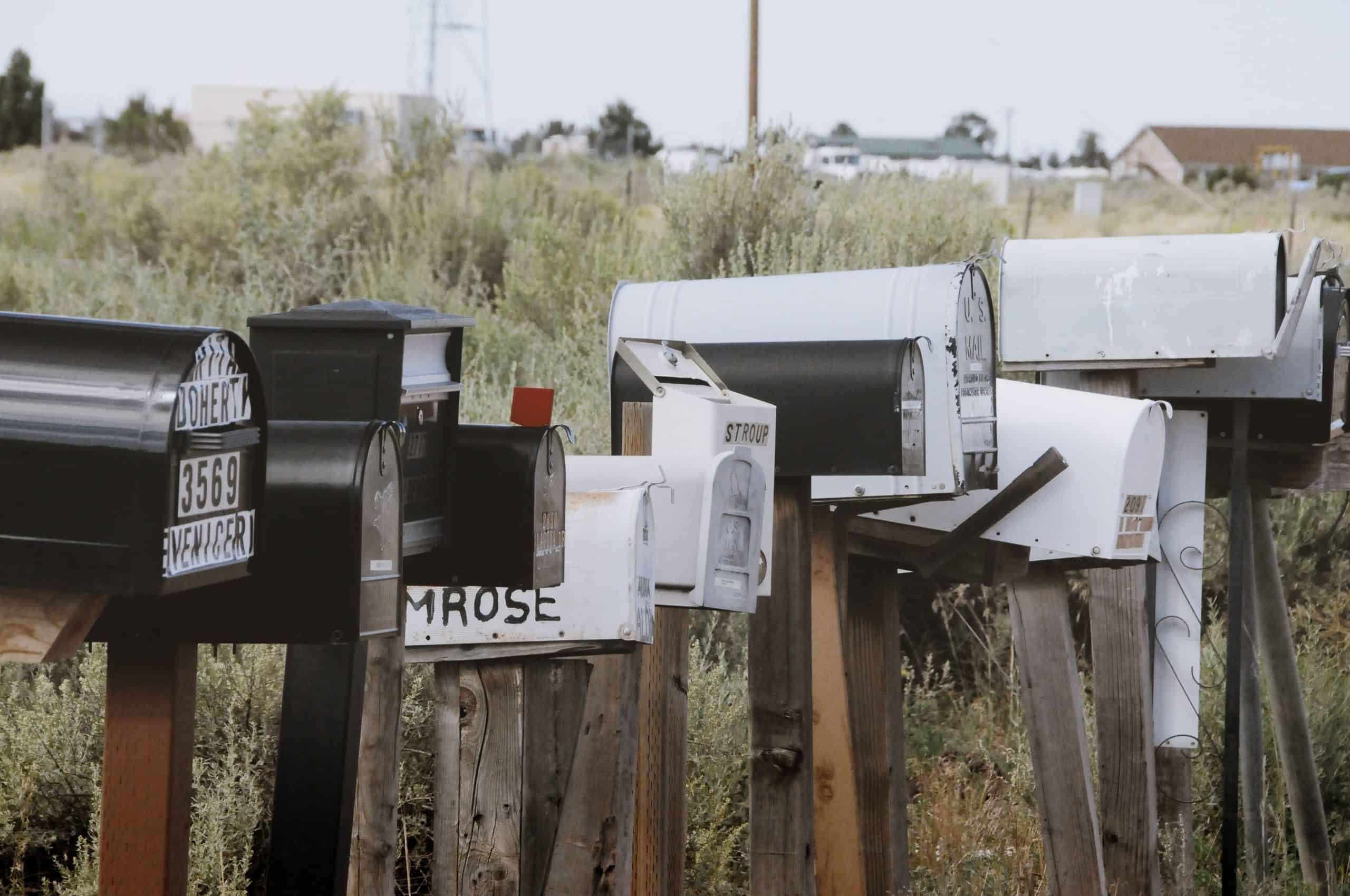 Boites aux lettres de tailles différentes